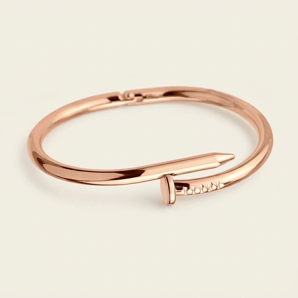 Valen Nail Bangle