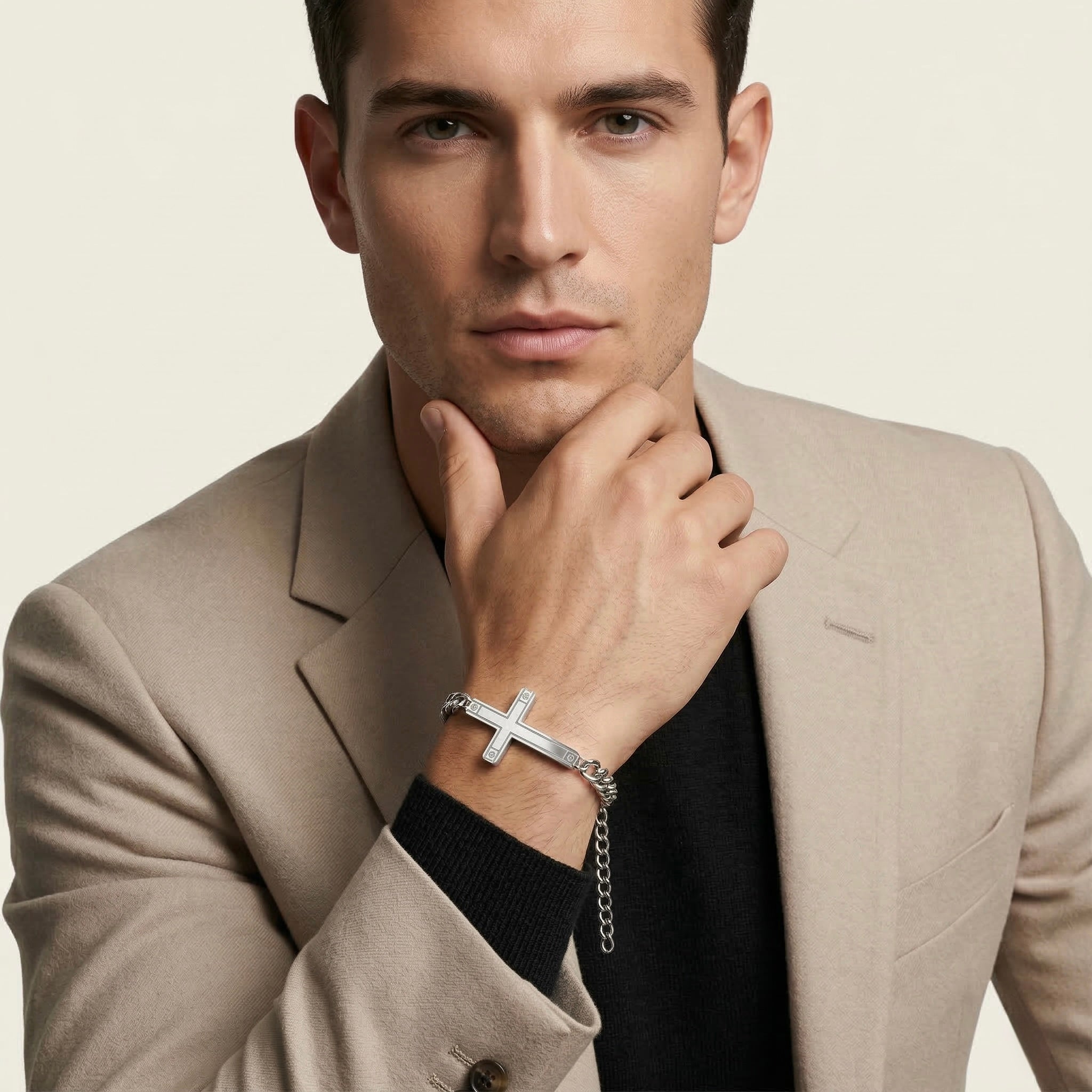 Nova Cross Bracelet
